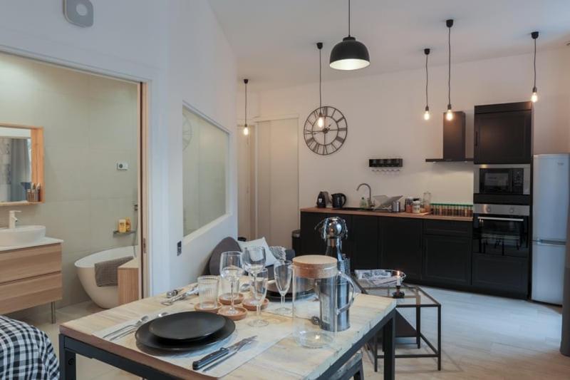 Suite Garibaldi Cosy Et Design Лион Экстерьер фото